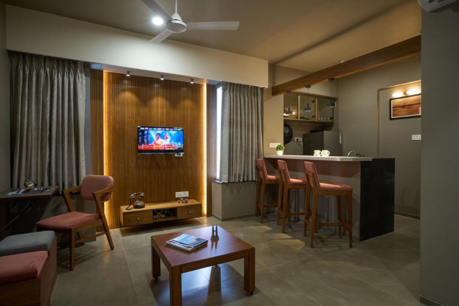 Serenity Homes Kolhapur Ngoại thất bức ảnh